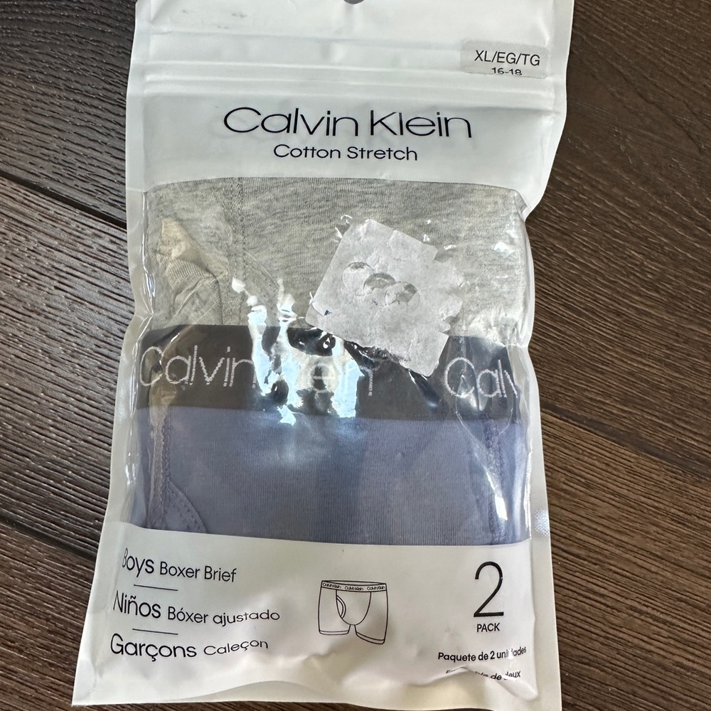 Calvin Klein Cotton Stretch Boxer Briefs, XL Boys 16-18